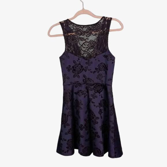 TRIXXI Womens S Dark Blue Floral Dress Fit & Flare Laced Back Scalloped V-Neck - Picture 2 of 9
